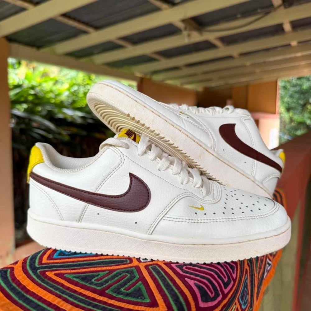 Nike Court Vision Sneakers Mens Size 8 Low Sail Dark Beet Yellow CD5434-117